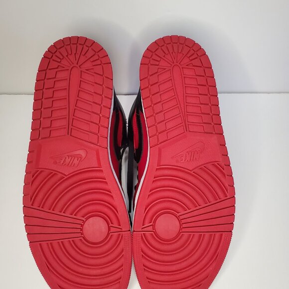 Pre-Loved Nike Air Jordan 1 Mid Reverse Bred Size 12 554724-660 - Picture 7 of 13